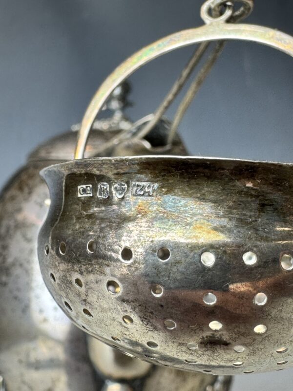 Tekanna med tesil. Silver. Empire 1829 - Bild 3
